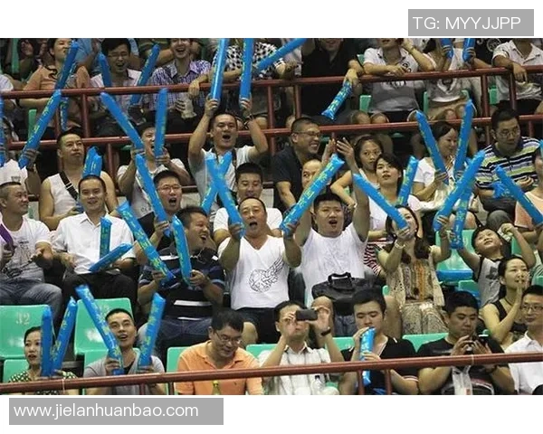 武汉羽毛球队与北京羽毛球队赛后复盘团队协作的成功与不足分析