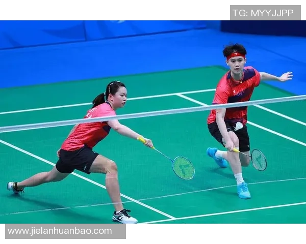 武汉羽毛球队战术解析与运营体系探讨